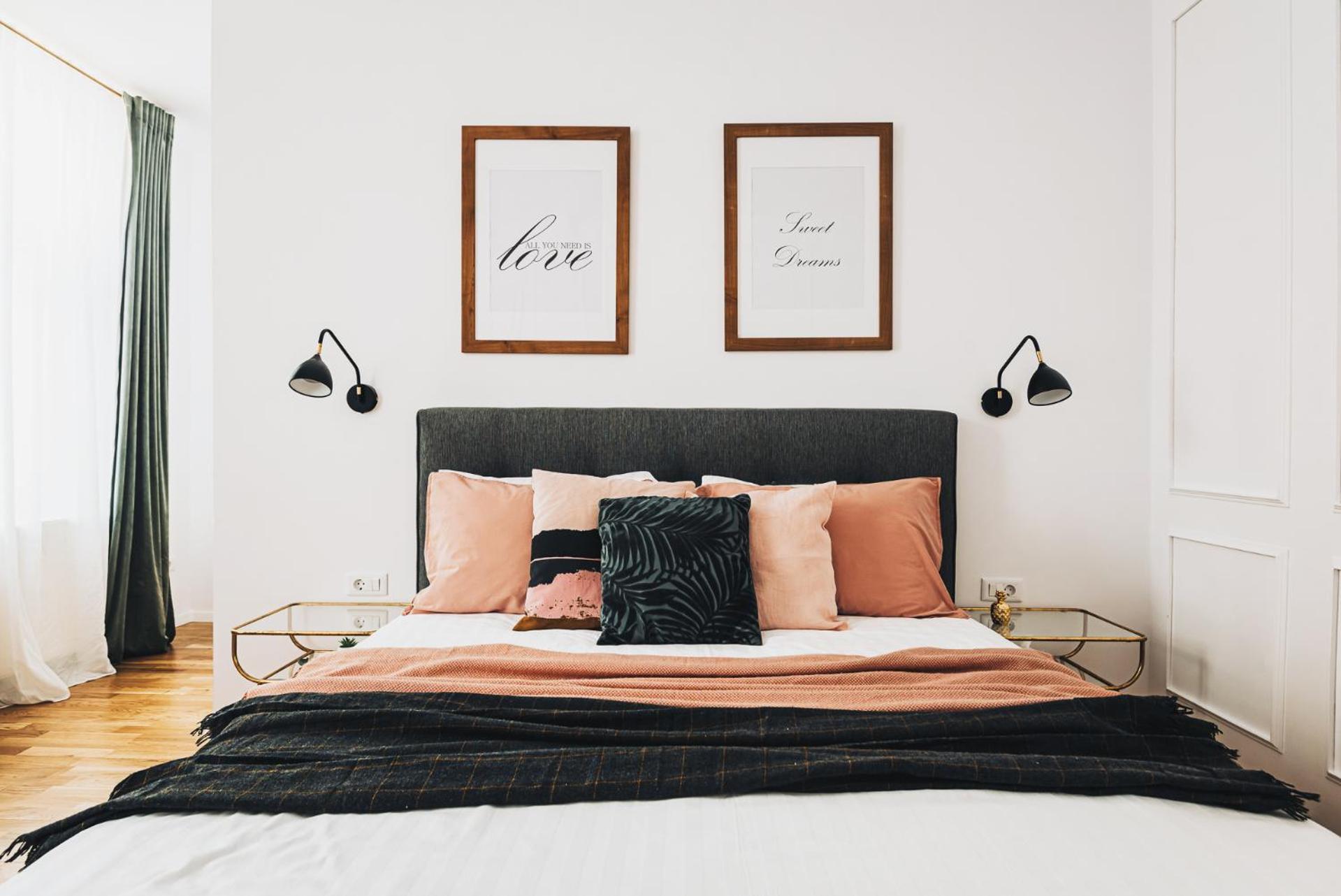 Voya Nordic Apartment-A Luxury Oasis In The Old Town Brasov Bagian luar foto