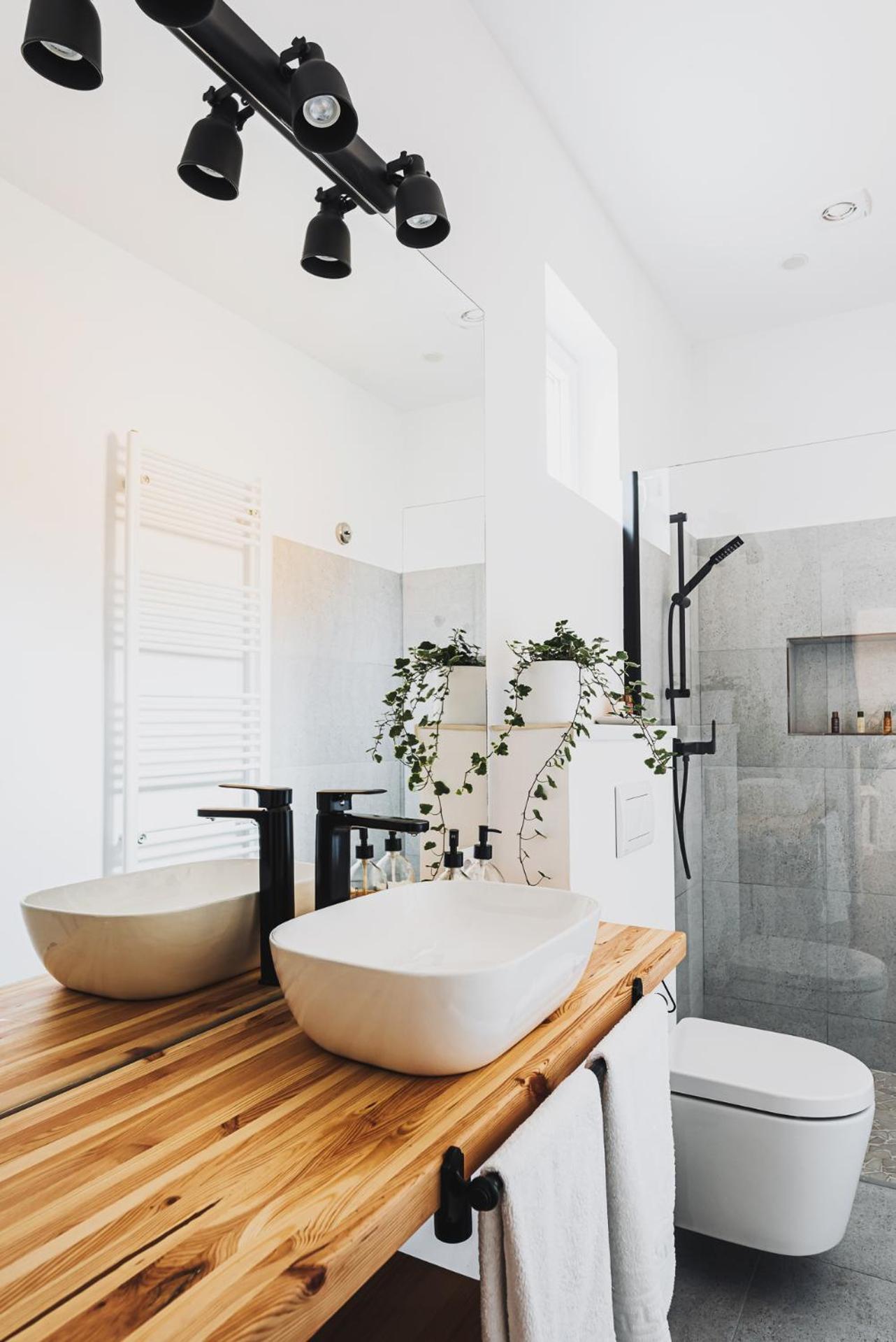 Voya Nordic Apartment-A Luxury Oasis In The Old Town Brasov Bagian luar foto