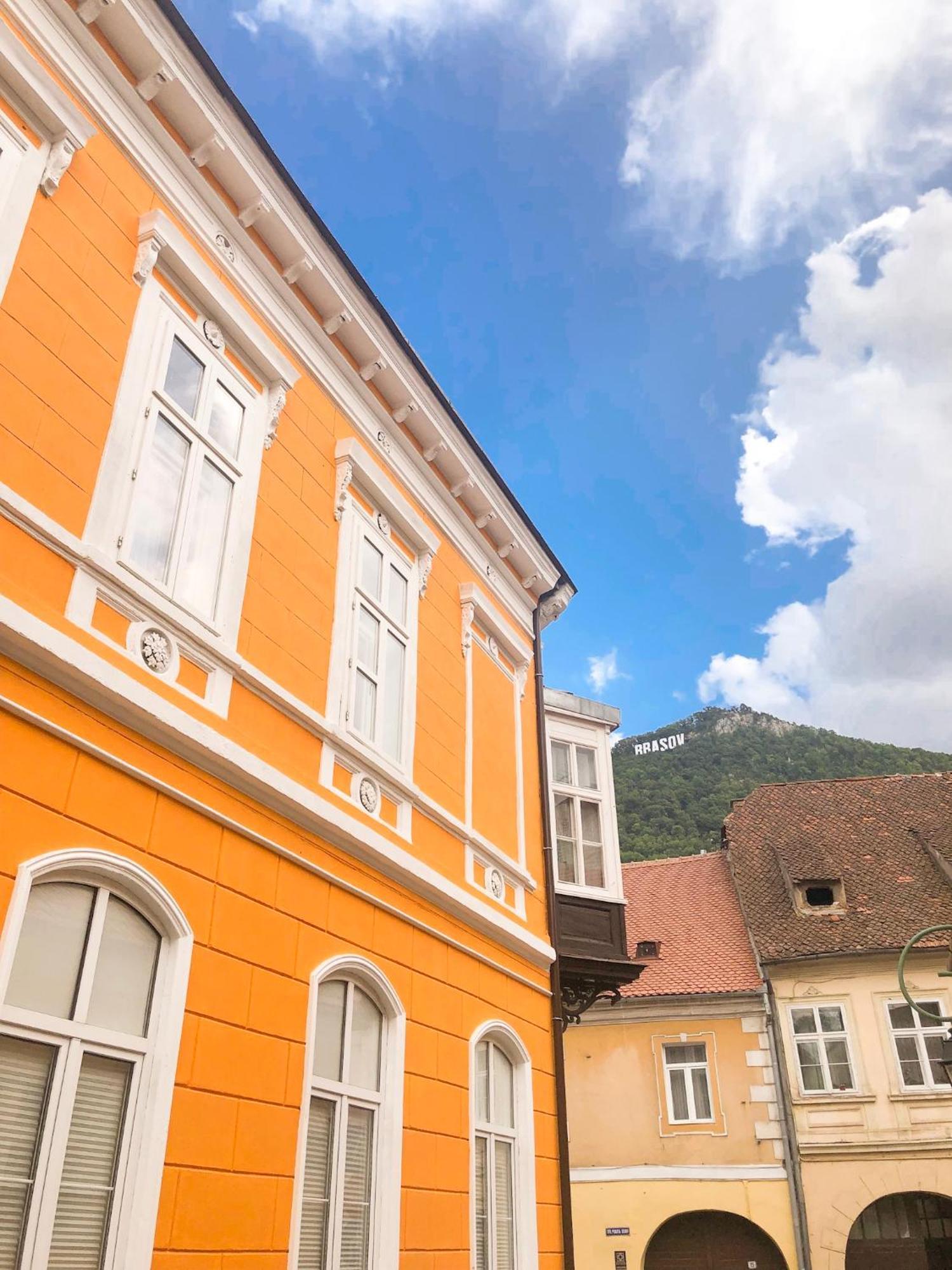 Voya Nordic Apartment-A Luxury Oasis In The Old Town Brasov Ruang foto